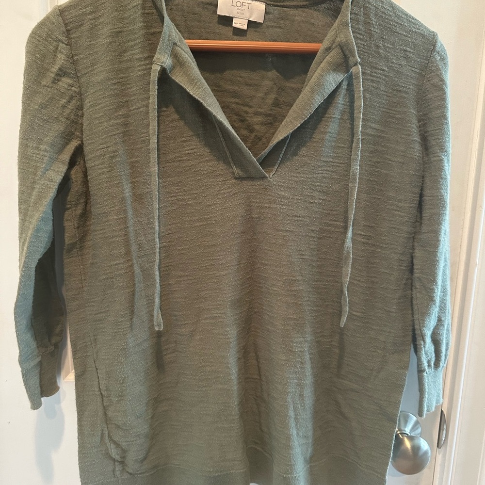 3/4 olive army green shirt, size medium made by LOFT